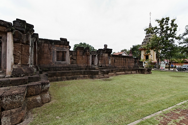 Prasat Sa Kamphaeng Yai-009